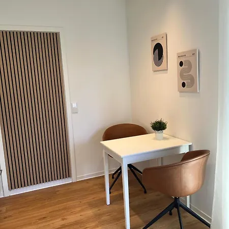 Mit Garten, Terrasse, Parkplatz Appartement *