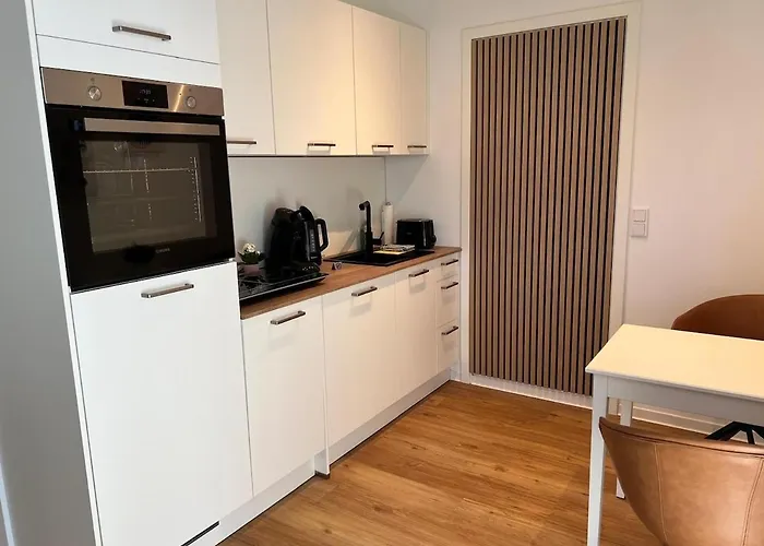 Appartement Mit Garten, Terrasse, Parkplatz